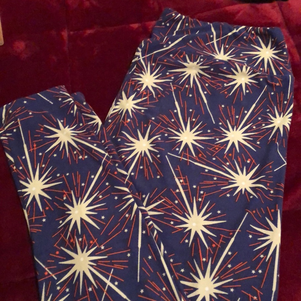 LuLaRoe TC Firework Leggings